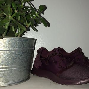 Under Armour Sneakers